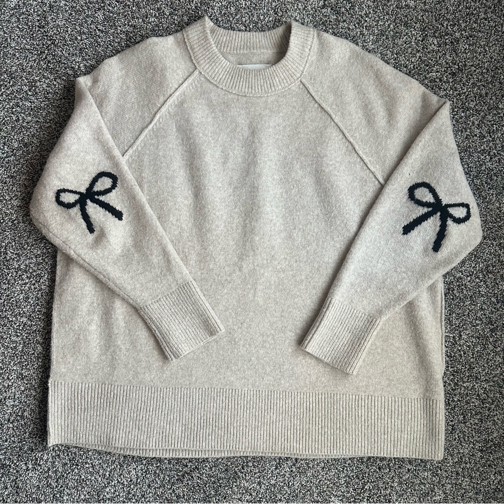 Aerie Beige Sweater with Navy Bow Details